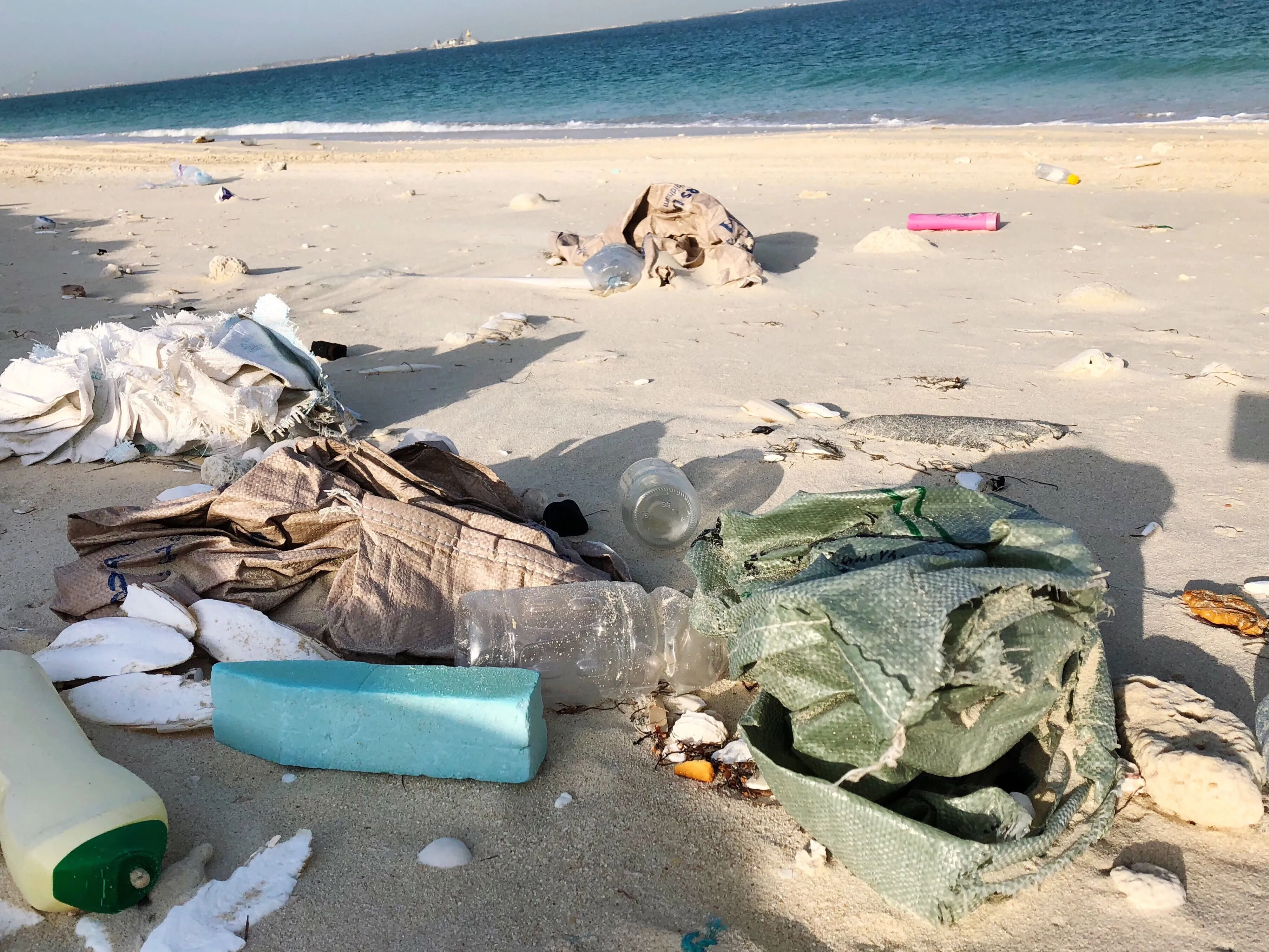 dozens-of-interesting-facts-about-recycling-plastic-waste.jpg