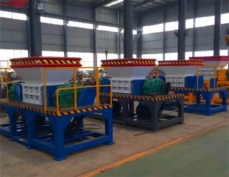 Plastic double shaft shredder 
